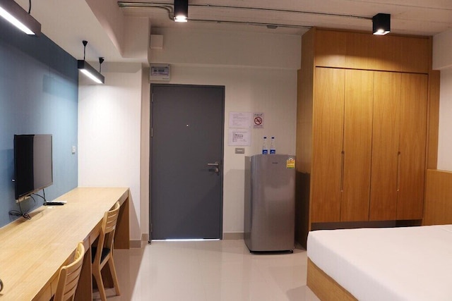 ラヴィーヴァンホテルアットウモン