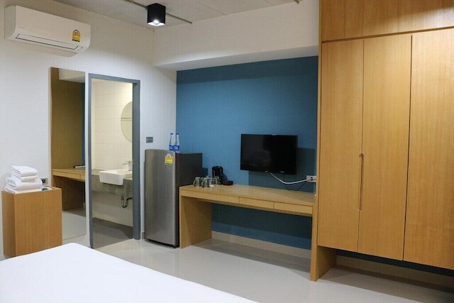 ラヴィーヴァンホテルアットウモン