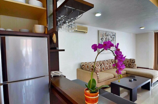 サンセット レジデンス コンドテル