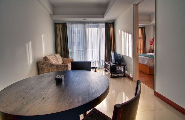 サンセット レジデンス コンドテル