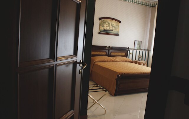 B&B ディエトロ イル ポリテアーマ