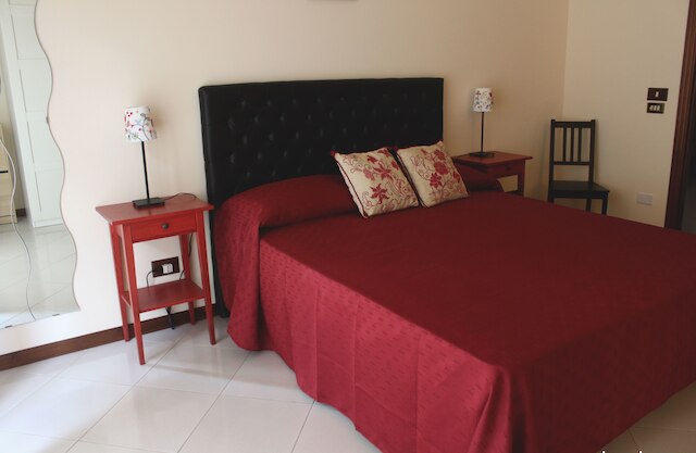 B&B ディエトロ イル ポリテアーマ