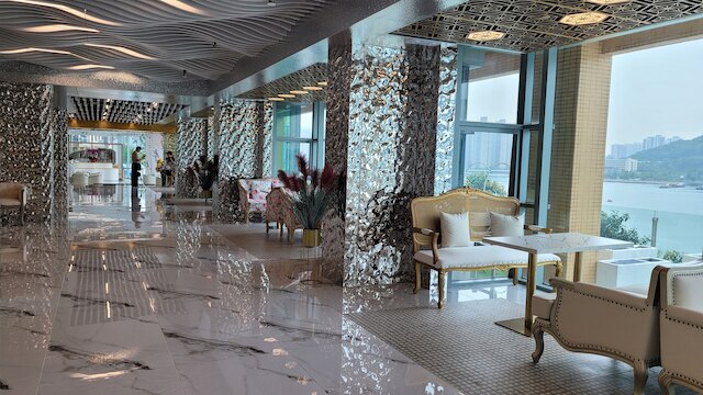 グランド ベイ ビュー ホテル (華麗海灣酒店)