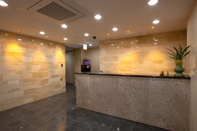 ホテル デウ イン