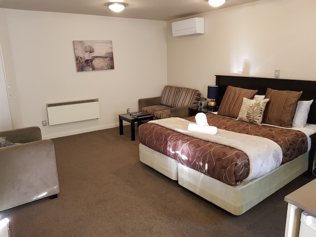 デ ラーゴ モーテル アパートメンツ