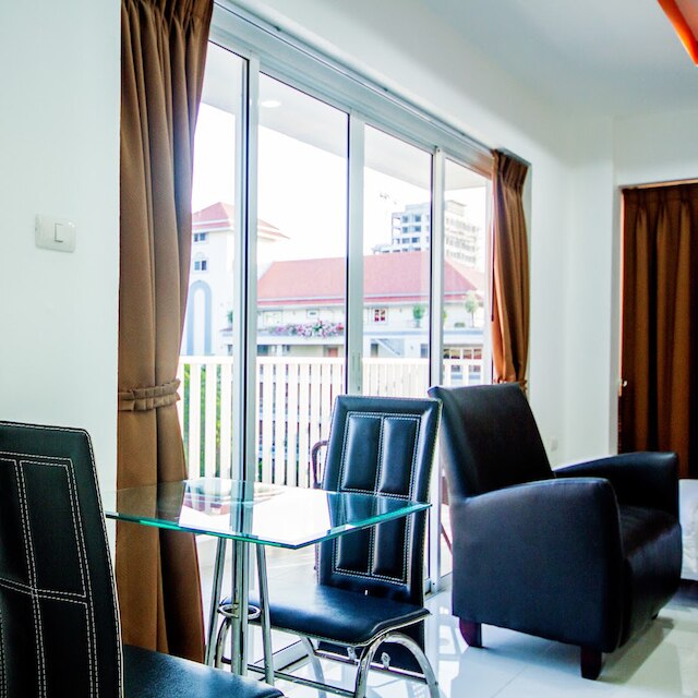 ファミリー レジデンス