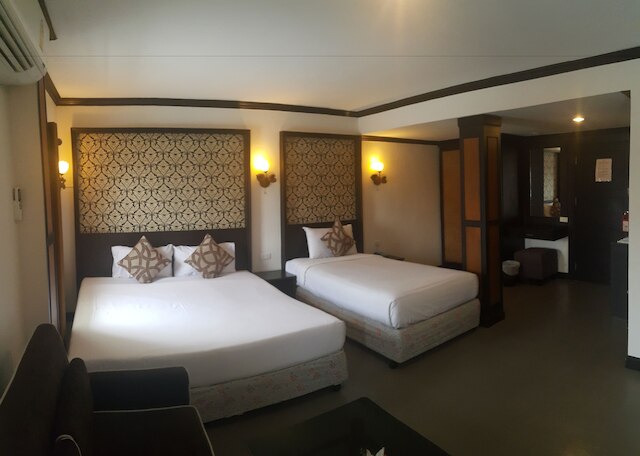 ウィンドミル リゾート ホテル