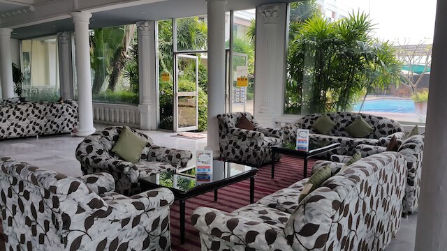 ウィンドミル リゾート ホテル