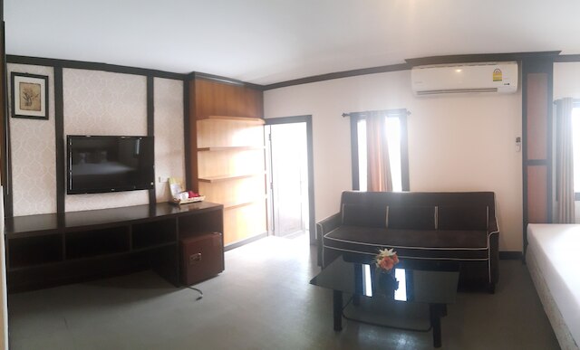 ウィンドミル リゾート ホテル