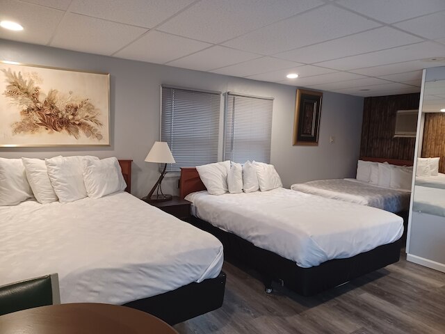 フォールズ モーテル