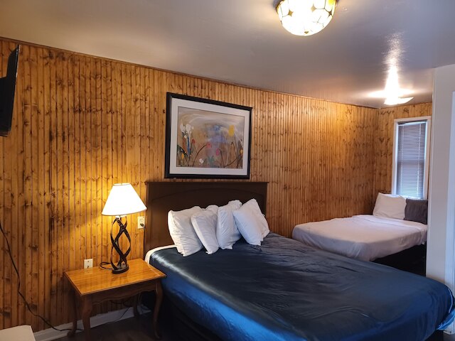 フォールズ モーテル