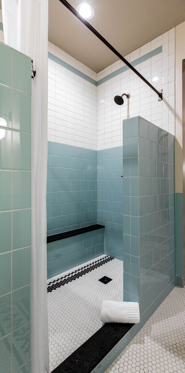 ローンスターコート、バレンシアホテルコレクション