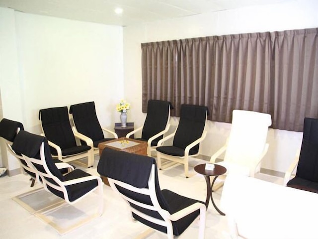 DW モーテル パラウ