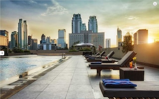 ロイヤル クニンガン ホテル