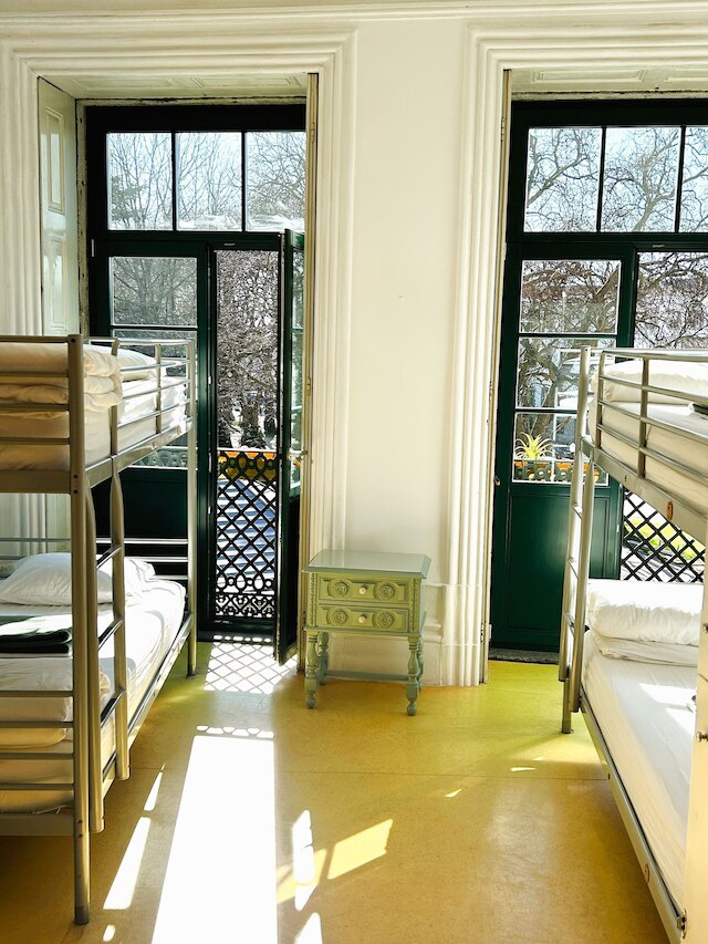 ワイン ホステル