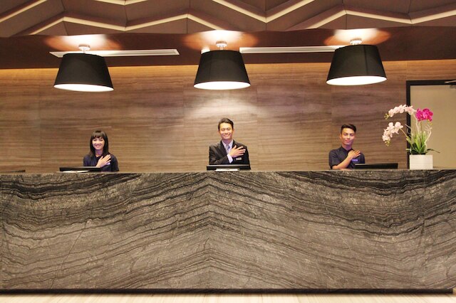 グランディス ホテル