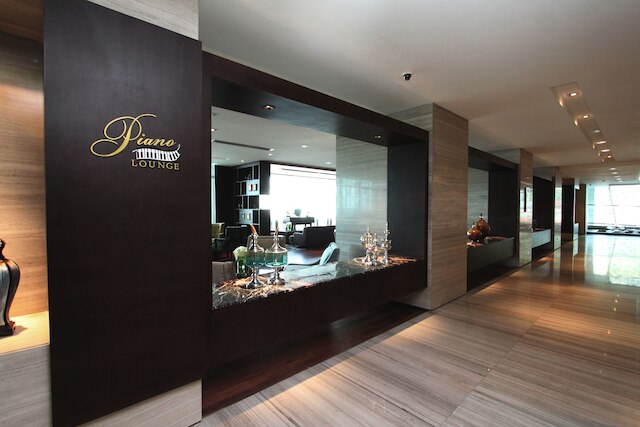 グランディス ホテル