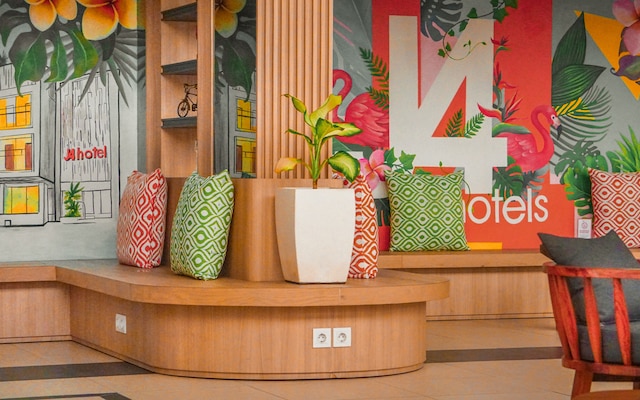 J4 ホテルズ レギアン