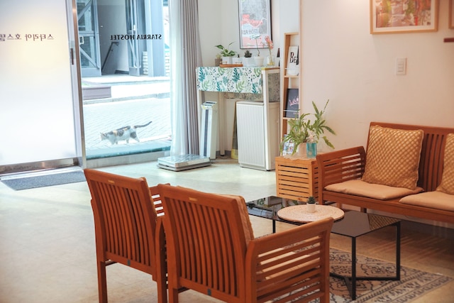 スターリア ホステル フォーリン ゲスト オンリー