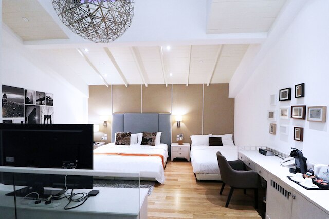 ホテル ヌーヴ ヘリテージ