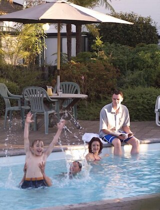 アルピン モーテル & カンファレンス センター