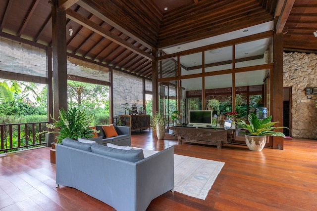 ヴィラ ムルヨノ