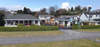 アクセント オン タウポ