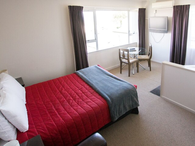 アブソルート レイクビュー モーテル