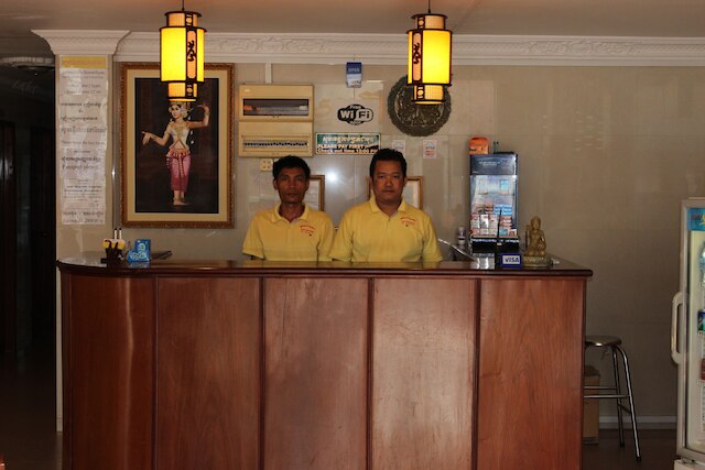 ラッキー 2 ゲストハウス