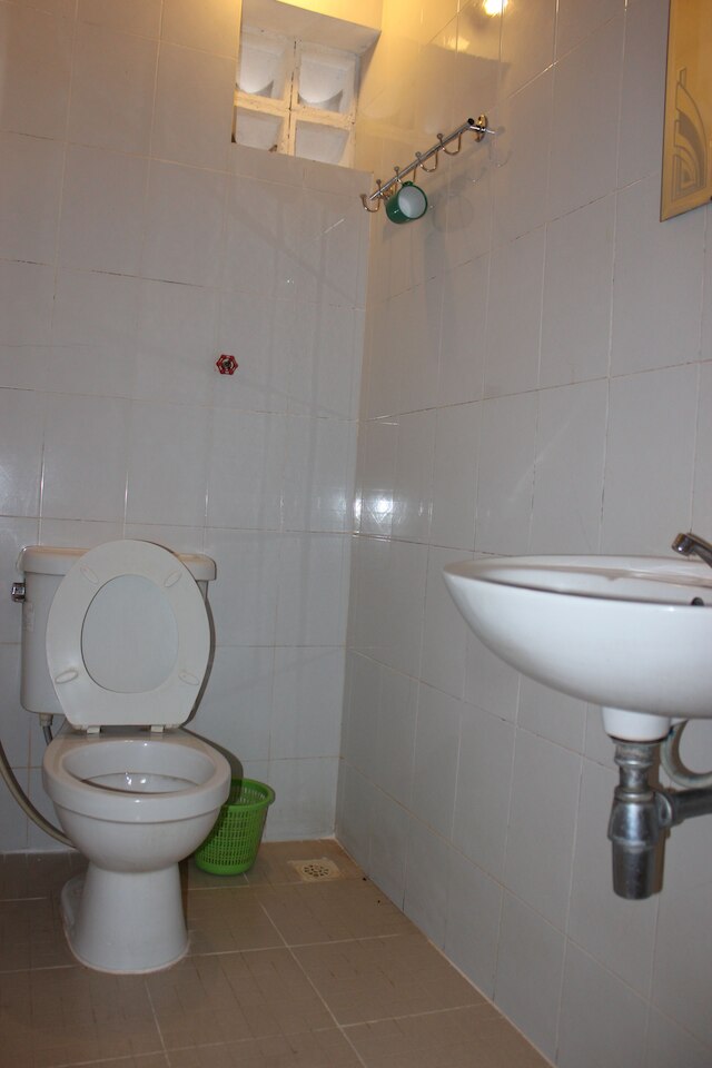 ラッキー 2 ゲストハウス