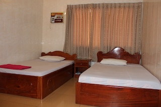 ラッキー 2 ゲストハウス