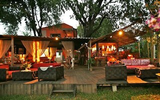 ホランダ モントリ ゲストハウス