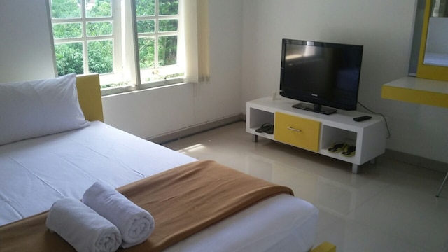 オマー サストロ