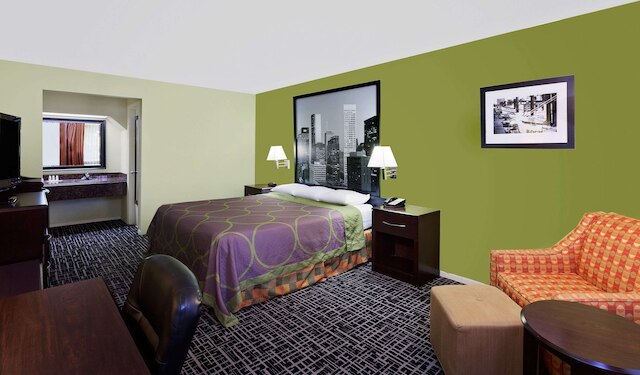 スーパー 8 バイ ウィンダム コーパス クリスティ ノースウェスト