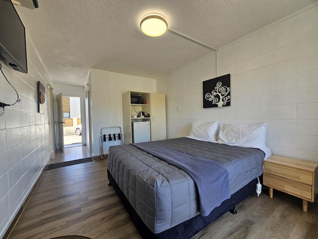 トゥーイ オークス モーテル