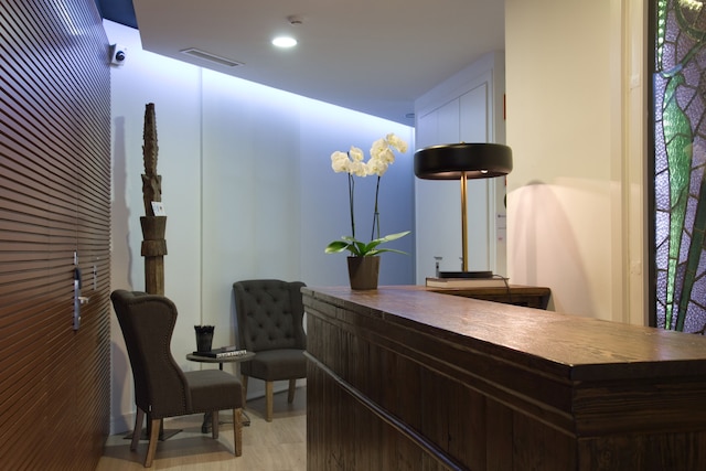 ザ 8 ブティック B&B