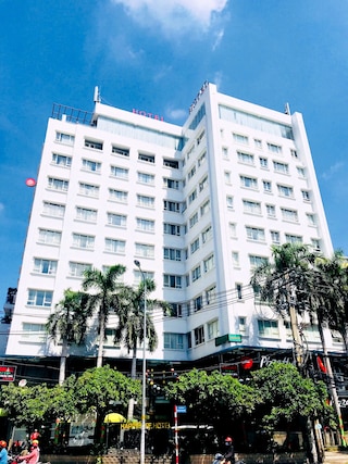 ハッピー ライフ ホテル