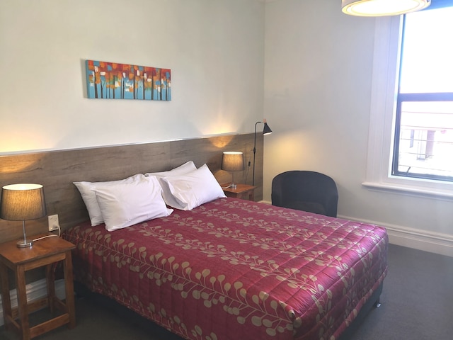 オウェンズ モーテル