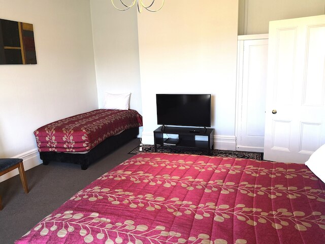 オウェンズ モーテル