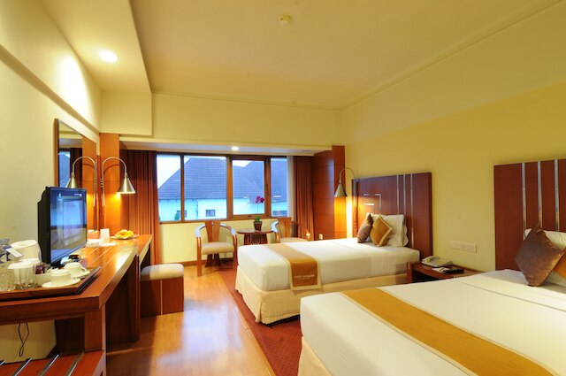 ホテル サボイ ホーマン