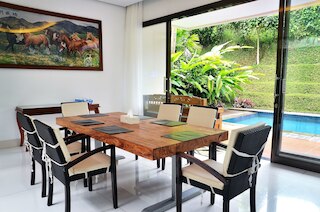 小山 シティビュー 4ベッドルーム ヴィラ ウィズ ア ヒーテッドプール