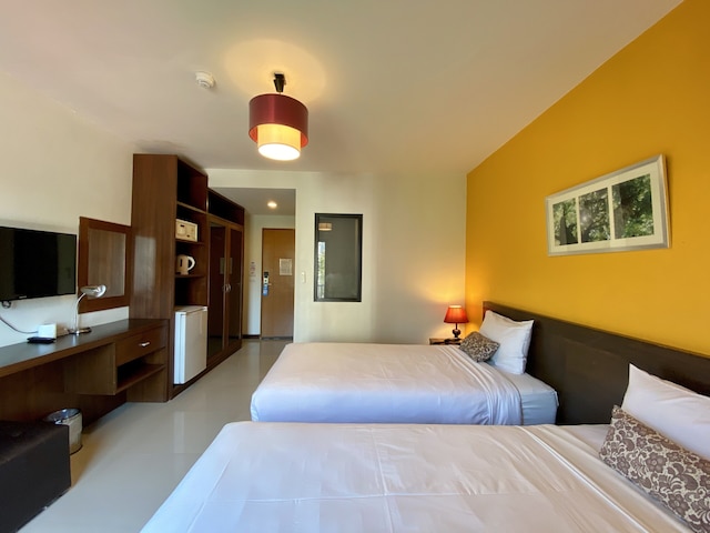 ウィー バレー ホテル