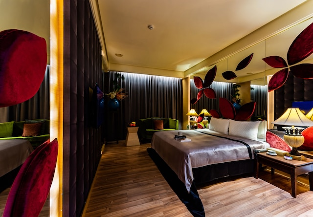 リティ モーテル (麗緹時尚精品旅館)