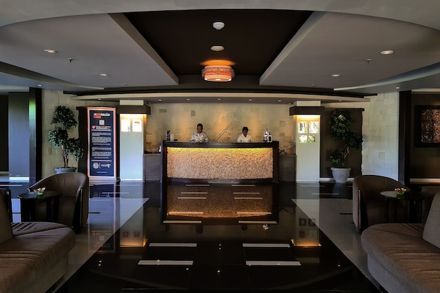 ザ・カナ、クタ