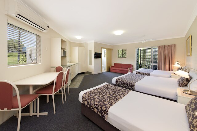 ベンソン コート モーテル