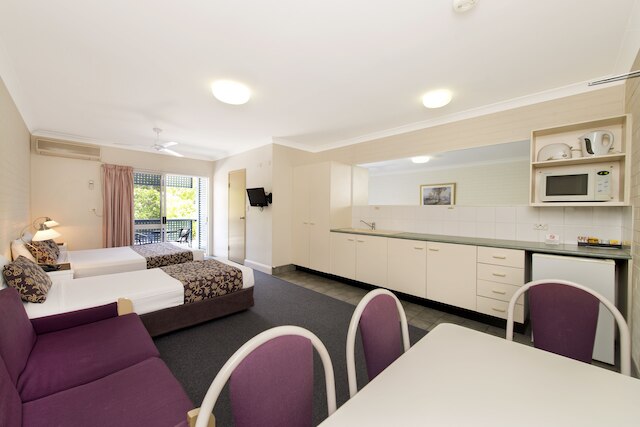 ベンソン コート モーテル