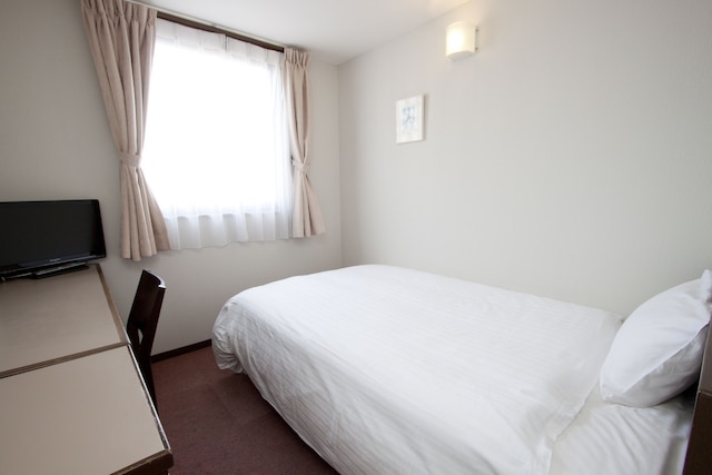 ワカヤマ第 2 富士ホテル