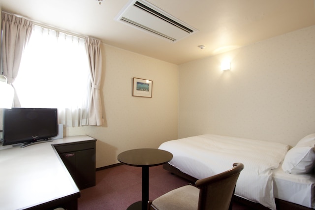 ワカヤマ第 2 富士ホテル