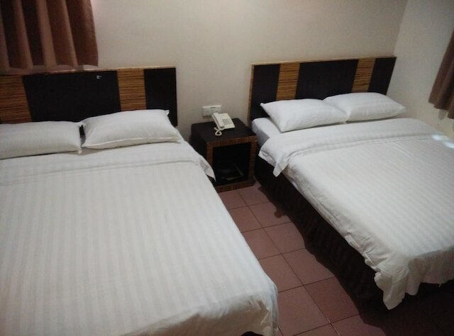 ホテル トラベラー