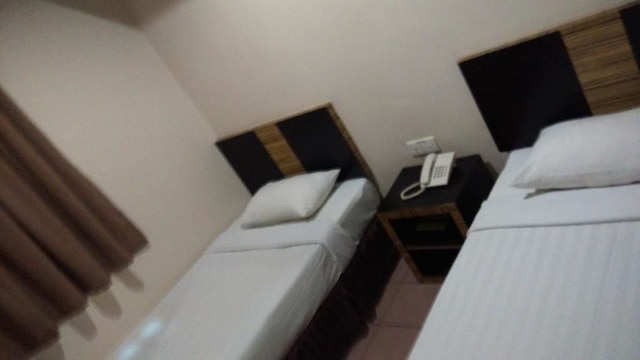 ホテル トラベラー